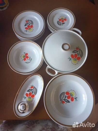 Посуда столовая. Хайта