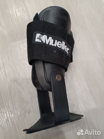 Бандаж на голеностоп Mueller шарнирный