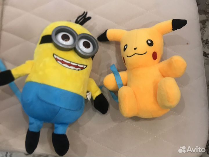 Миньон и пикачу