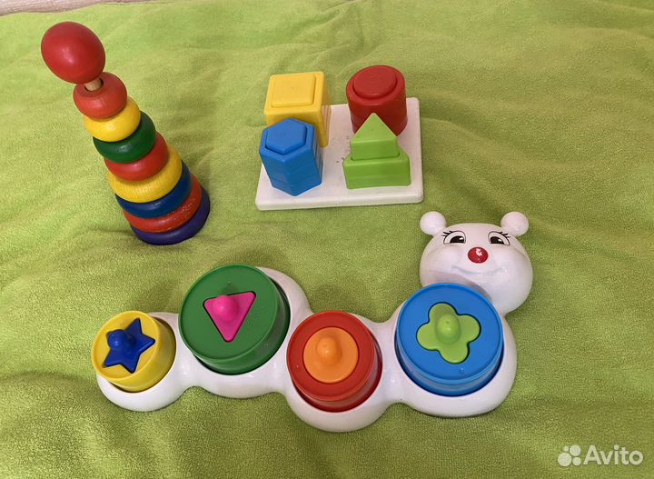 Развивающие игрушки для малыша.Сортер