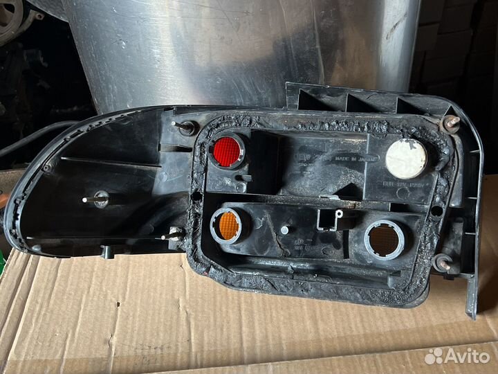 Фонарь задний правый Subaru Impreza 1 1998