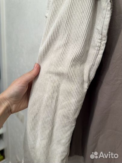 Вельветовая куртка S