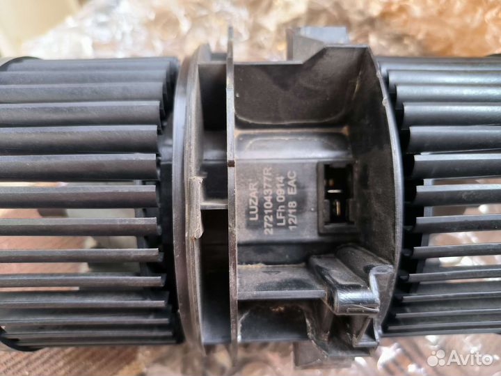 Электровентилятор печки Меган3 Фллюенс