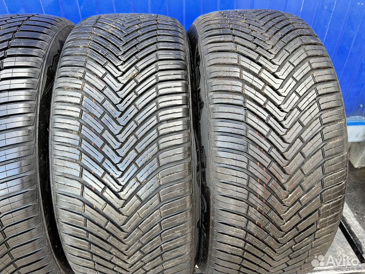 Continental AllSeasonContact 245/45 R19