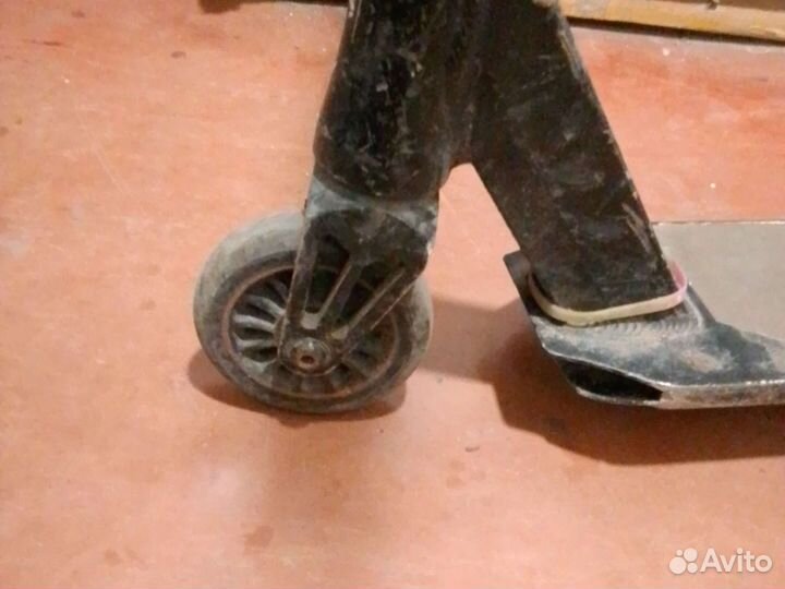 Трюковой самокат