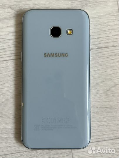 Продаю телефон