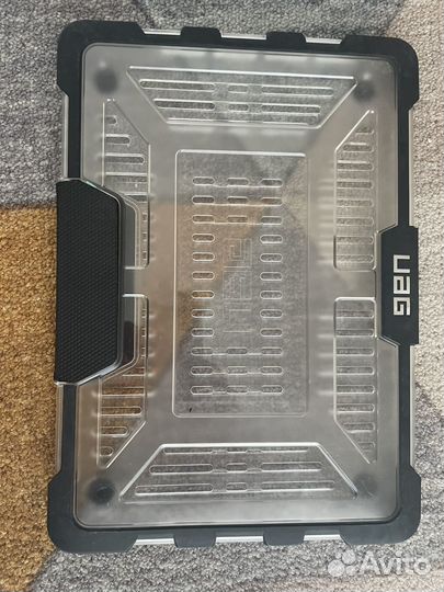 Чехол на macbook