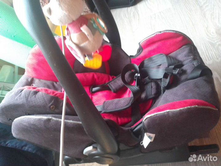 Автокресло 0-13 isofix recaro