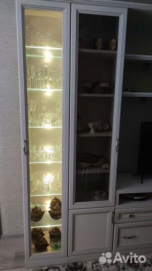 Стенка в гостиную