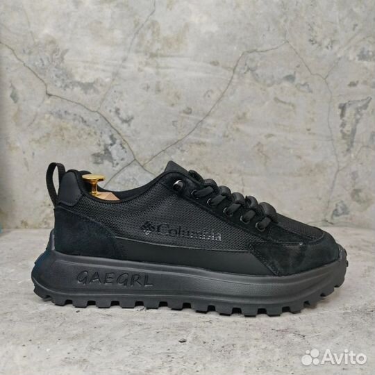 Кроссовки мужские 42 размер