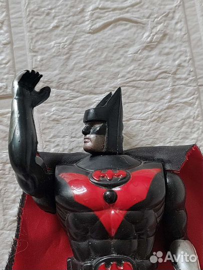 Фигурка Бэтмен 90-х годов