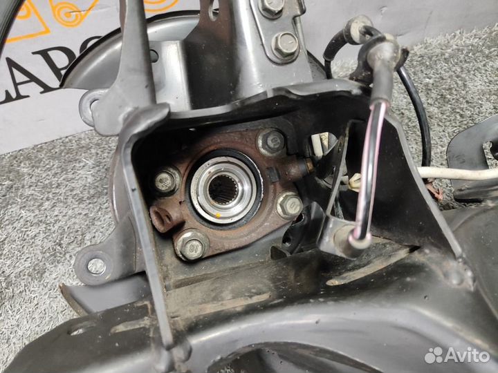 Рычаг задний левый Nissan X-Trail T32 Qashqai J11