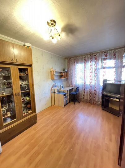 2-к. квартира, 47 м², 1/5 эт.