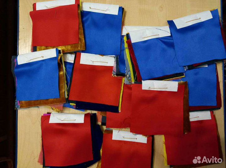 Наборы образцов разных тканей для уроков труда