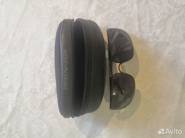 Солнцезащитные очки мужские armani