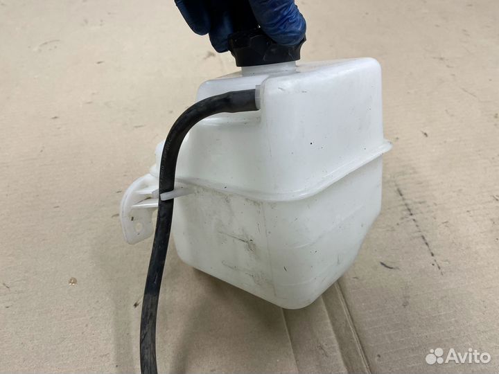 Бачок охлаждающей жидкости Киа Спортейдж 3, IX35