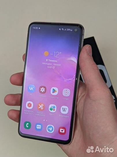 Samsung Galaxy S10e, 6/128 ГБ