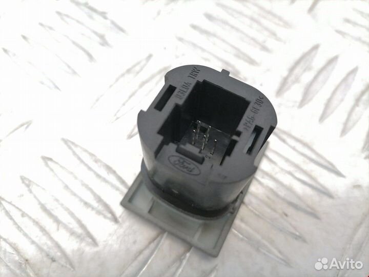 Кнопка обогрева заднего стекла Ford C-Max 2004