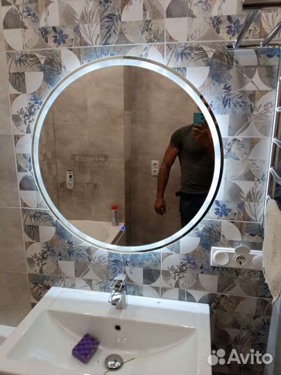 Зеркало с подсветкой