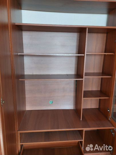 Стенка в гостиную бу