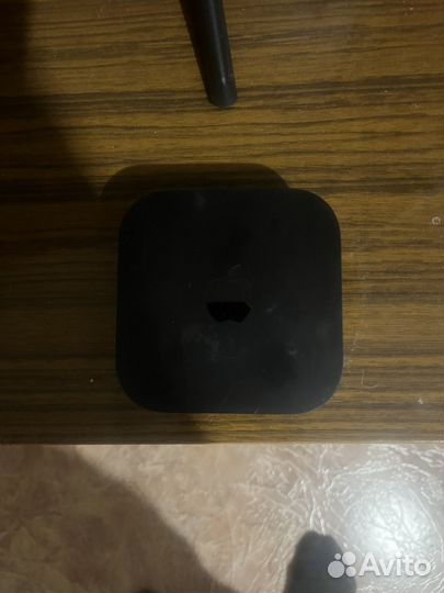 Продаю приставку Apple TV 128 гб