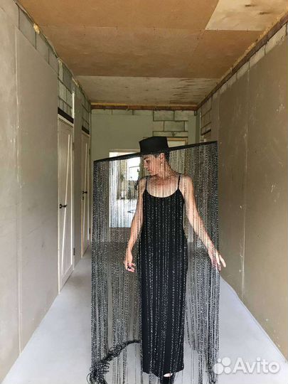 Шляпа с нитями