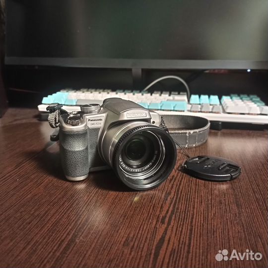 Panasonic Lumix DMC-FZ18