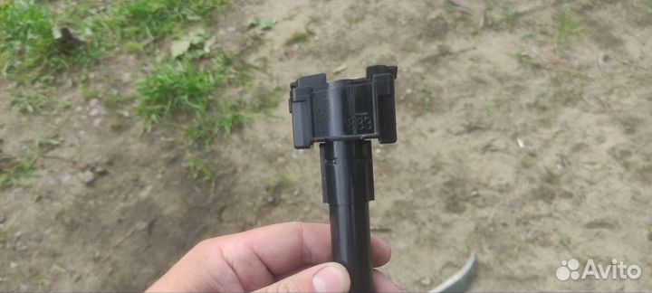 Значок решетка toyota Камри