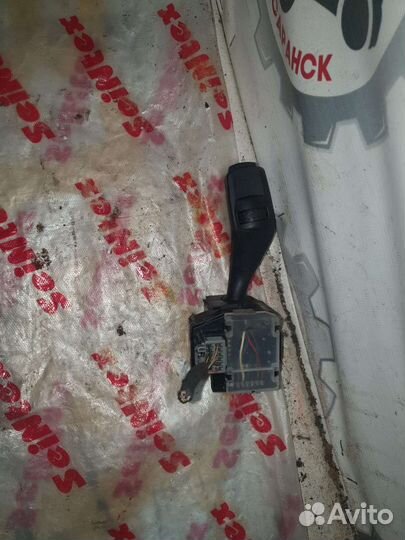 Подрулевой переключатель дворников Ford Focus 2