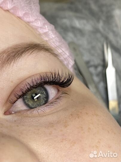 Наращивание ресниц на дому