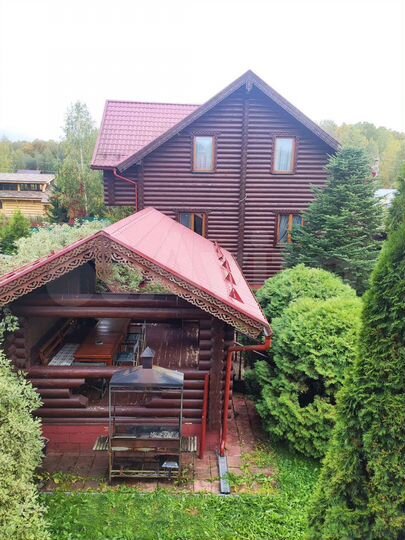 Дом 140 м² на участке 8 сот.