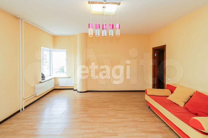 3-к. квартира, 116 м², 5/15 эт.