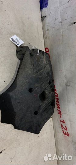 Пыльник задний правый Bmw 116 F20