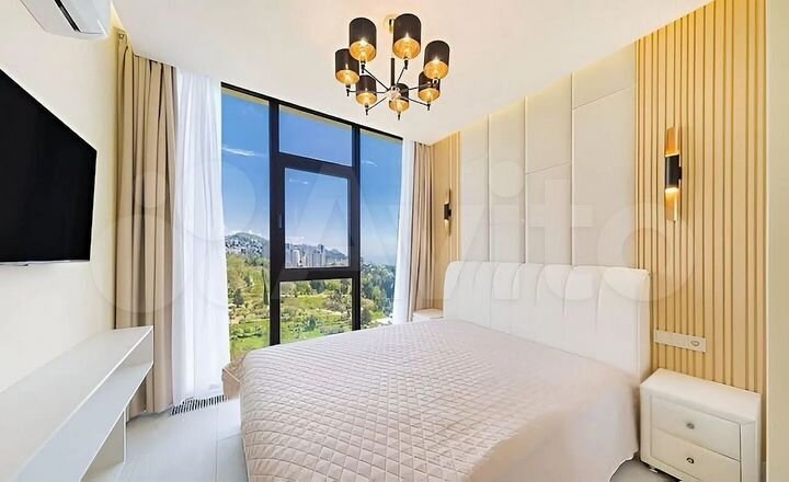 Апартаменты-студия, 40 м², 14/18 эт.