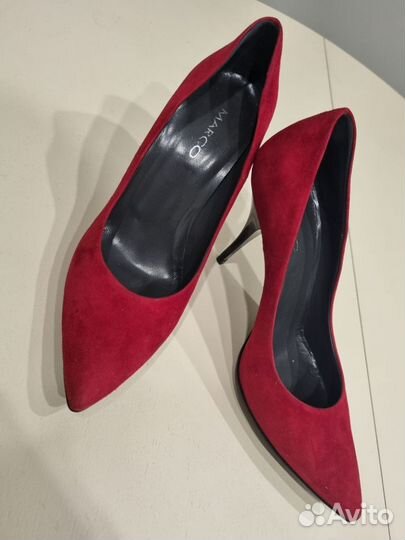 Туфли женские 39 размер новые красные замша