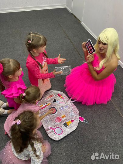 Аниматор Барби на день рождения