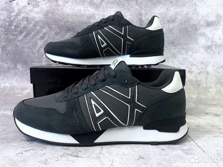 Кроссовки Armani осенние