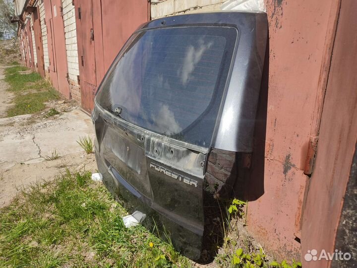 Дверь багажника forester sh