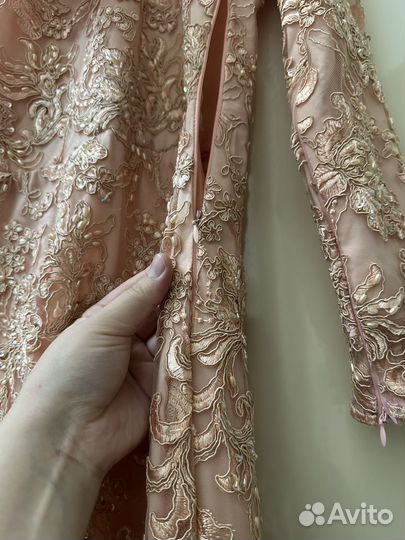 Вечернее платье 46 размера новое