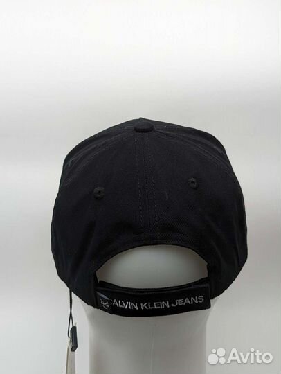 Бейсболка Calvin Klein