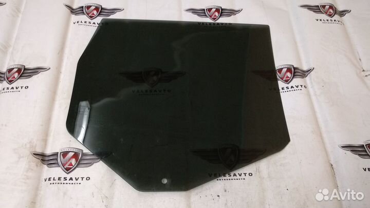 Стекло двери Jeep Grand Cherokee 2010-2021 г