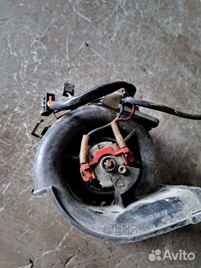 Моторчик заднего отопителя Mercedes W140