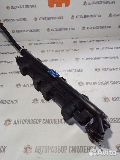 Форсунка топливная Volkswagen Passat B3 (1988—1997