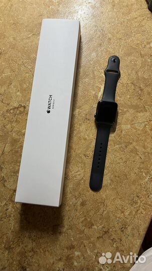 Продаю часы apple watch 3 42mm