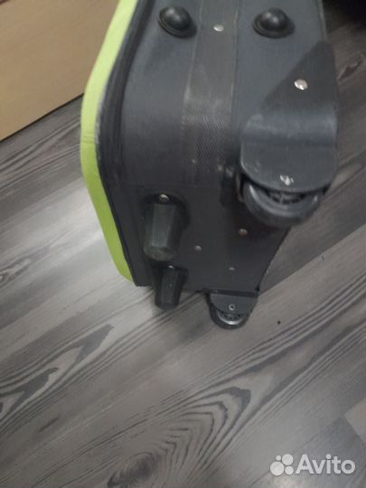 Чемодан на колесах размер s ручная кладь