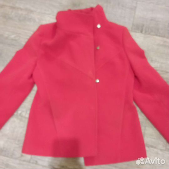 Пальто женское 42 44