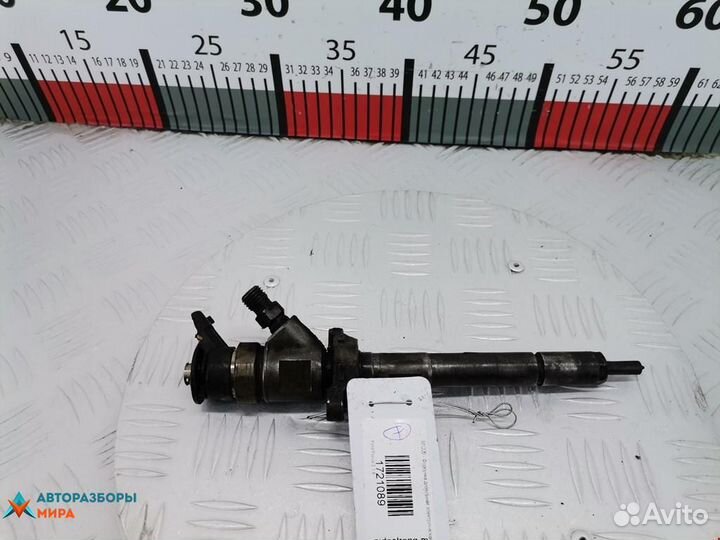Форсунка Ford Focus 2 рест. 2009 1633633