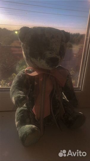 Плюшевый медведь