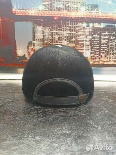 Меховая мужская кепка