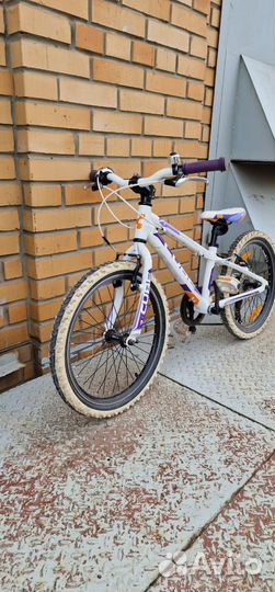 Детский велосипед сube 200